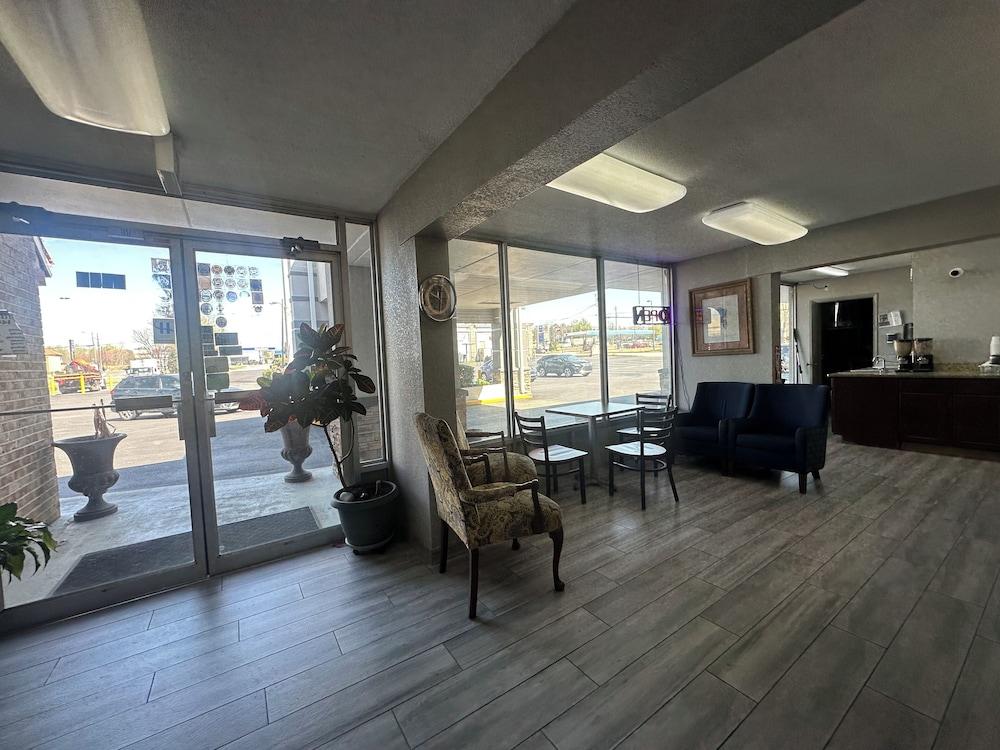 Executive Inn Locust Grove by Capital O photo 15