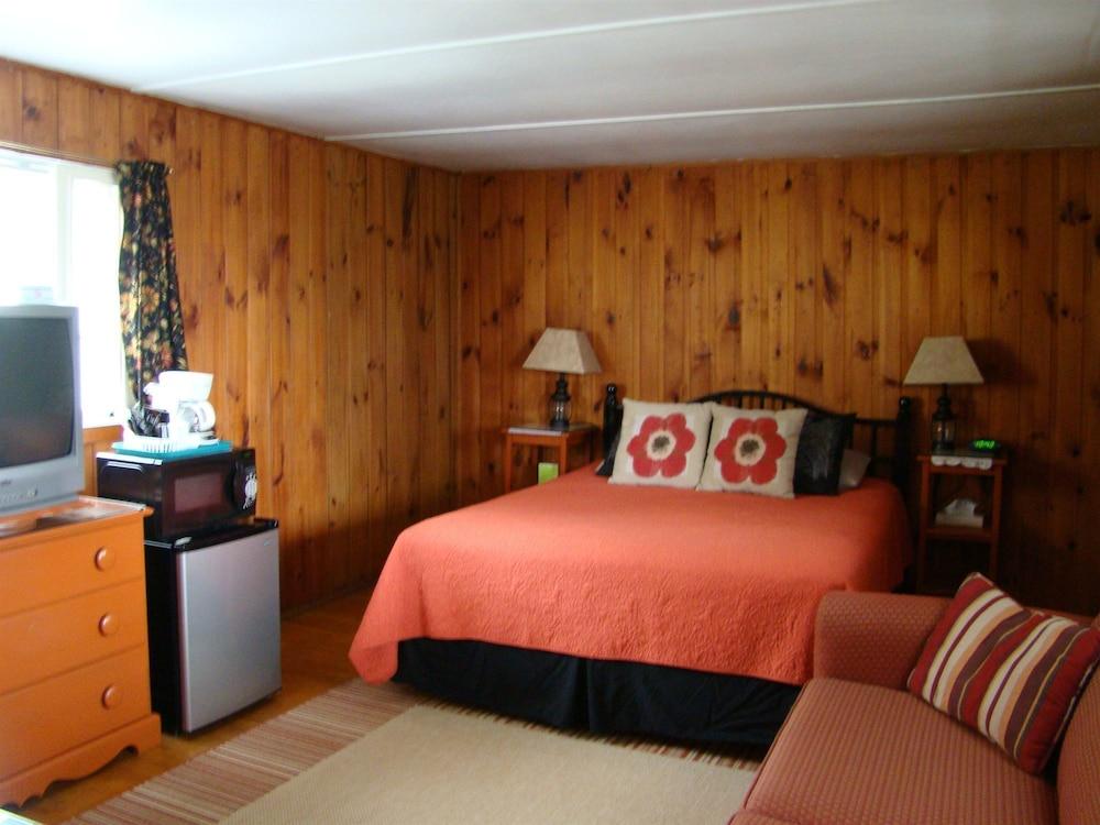 Bay Leaf Cottages & Bistro photo 53
