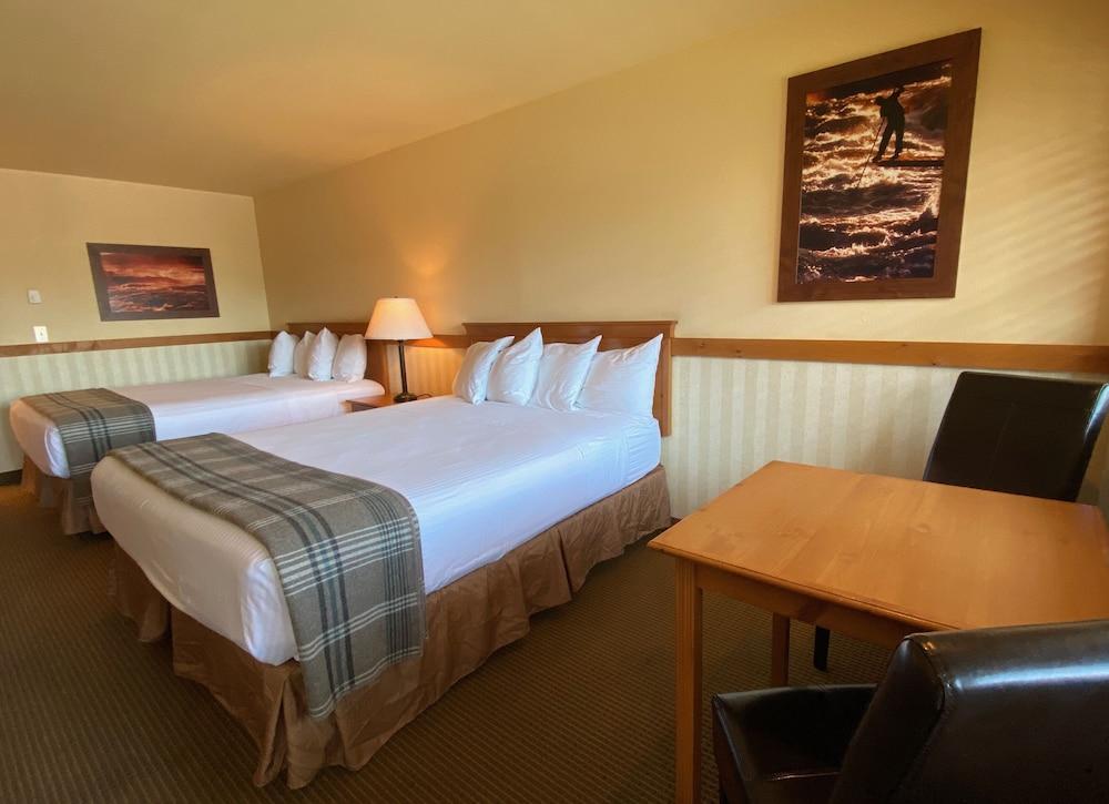 Cousins Country Inn photo 25