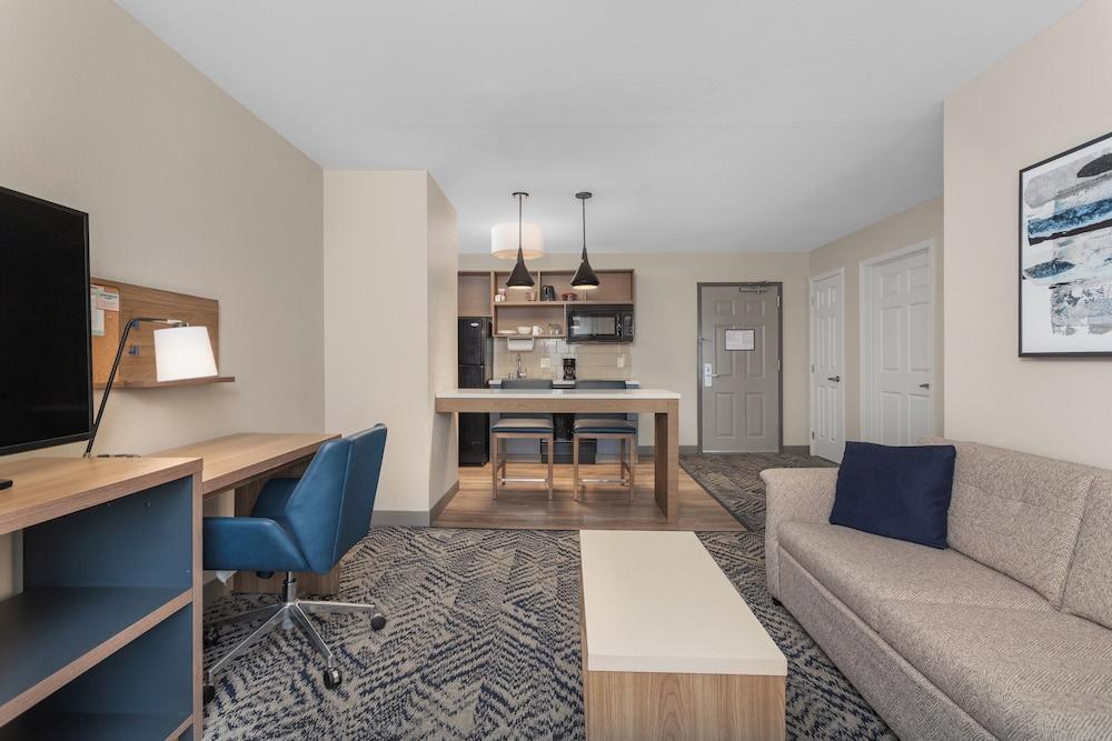 Candlewood Suites La Crosse N by IHG photo 31