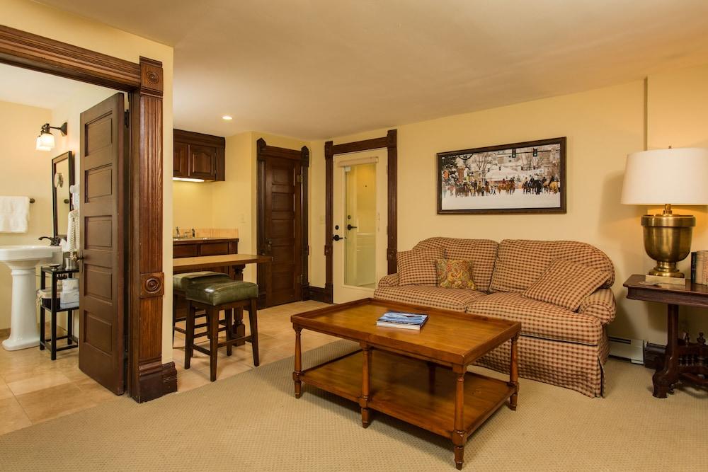 The Victorian Luxury B&B photo 12