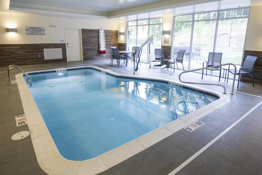 Fairfield Inn & Suites Cambridge photo 5