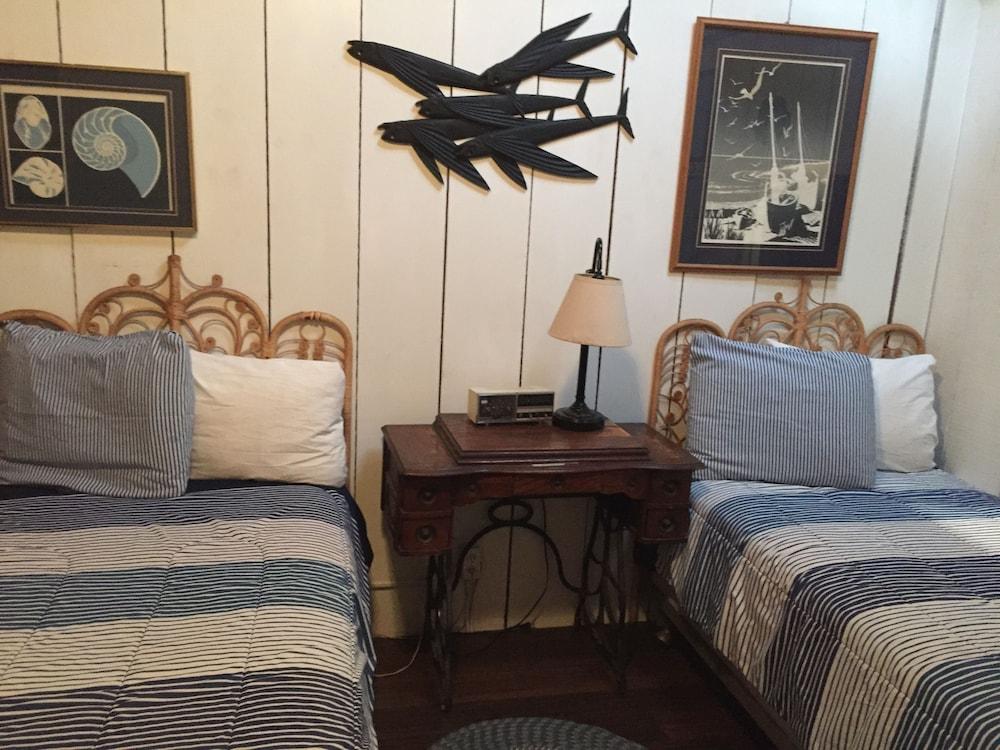 Seacrest Inn photo 32
