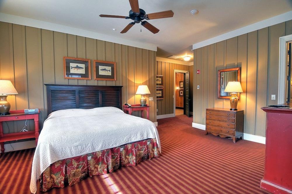 Bright's Creek Lodge photo 55