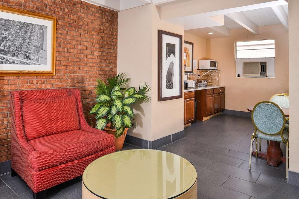 Americas Best Value Inn Augusta Historic Downtown photo 4