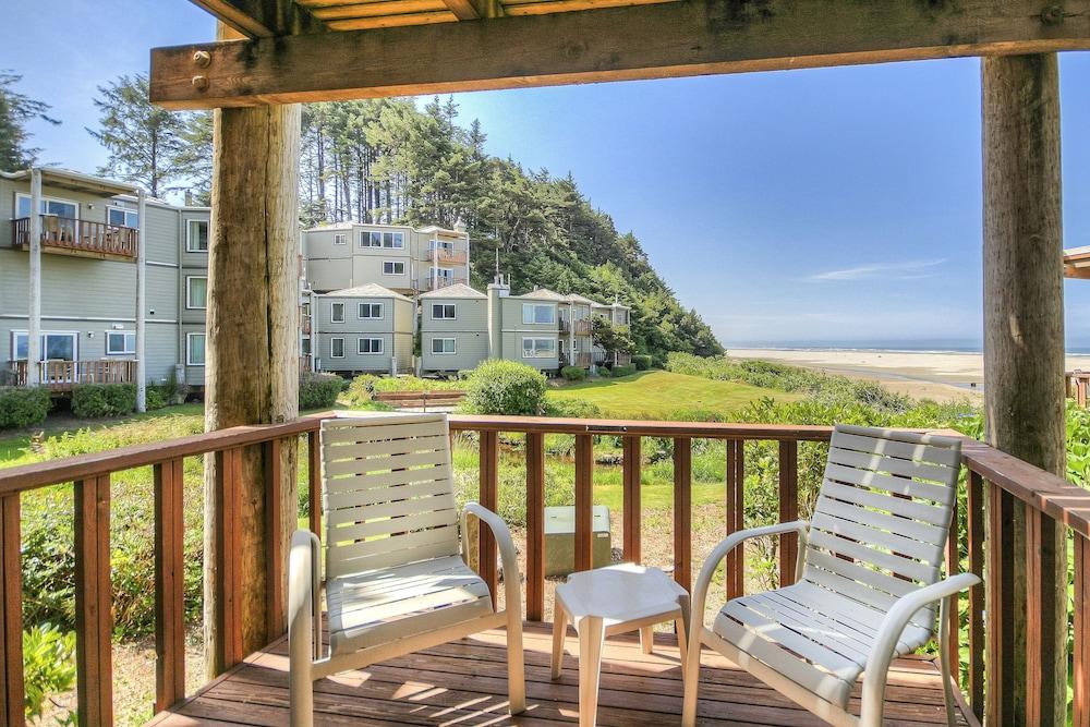 Little Creek Cove Beachfront Resort photo 3