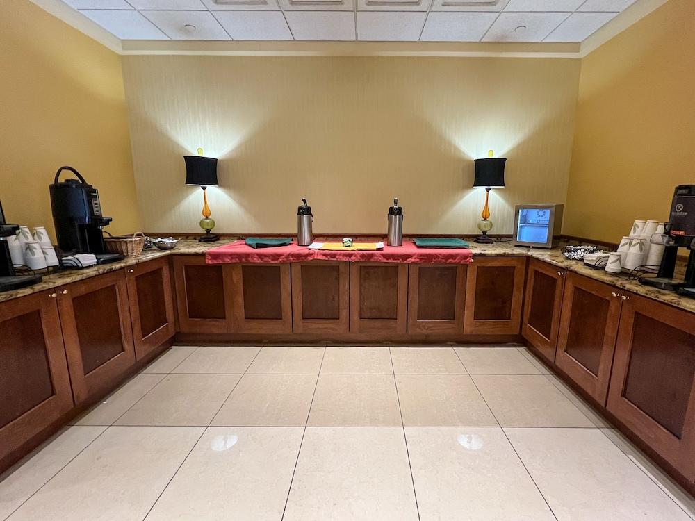 Mardi Gras Casino & Resort photo 3
