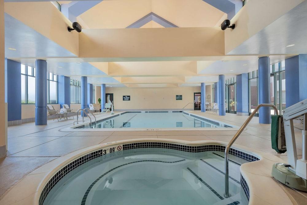 Homewood Suites by Hilton Falls Church - I-495 at Rt. 50 photo 11