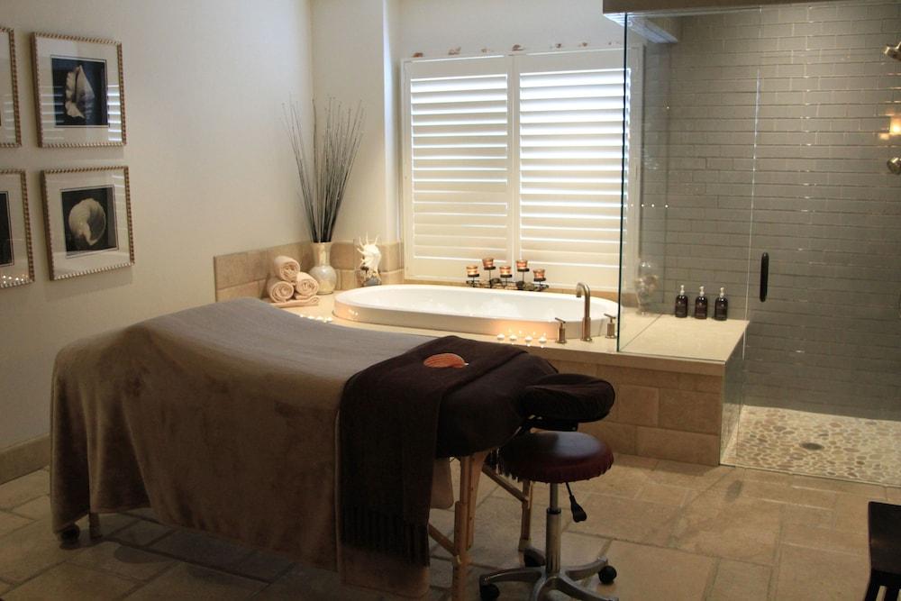 Portola Hotel & Spa at Monterey Bay photo 24