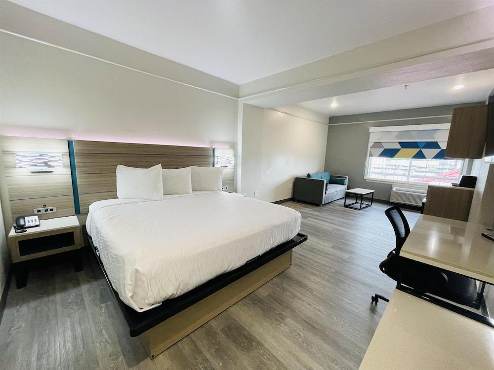 Sonesta Essential Hotel Houston-I-45 Spring photo 10