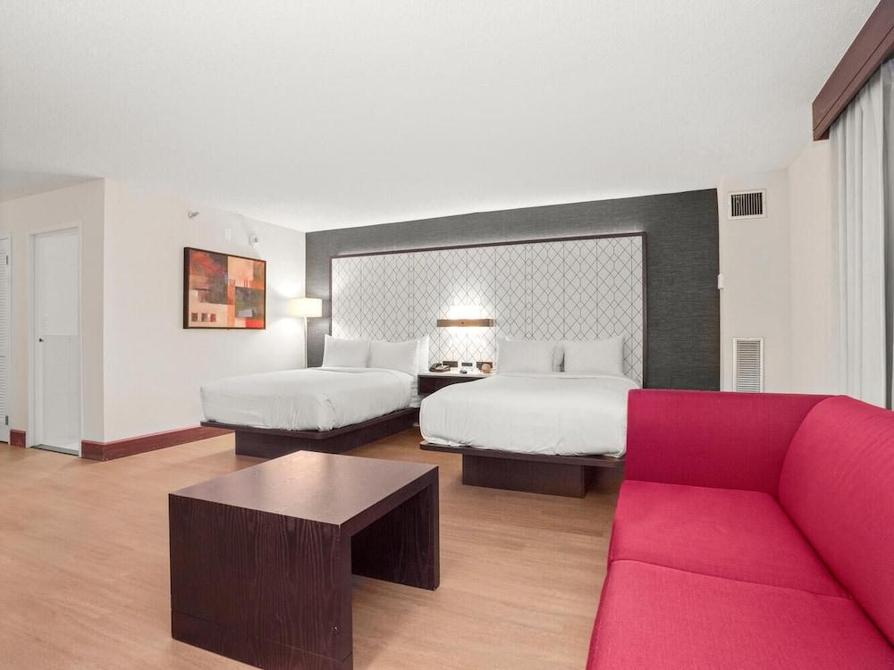 The Armon Stamford Hotel & Conference photo 27