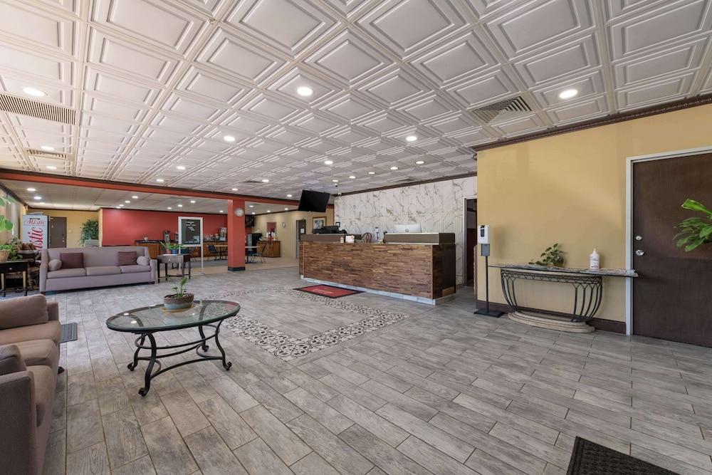 Econo Lodge photo 3