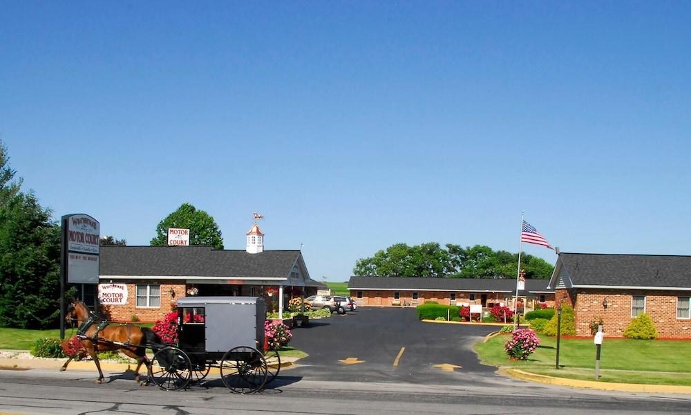 Weathervane Motor Court photo 14