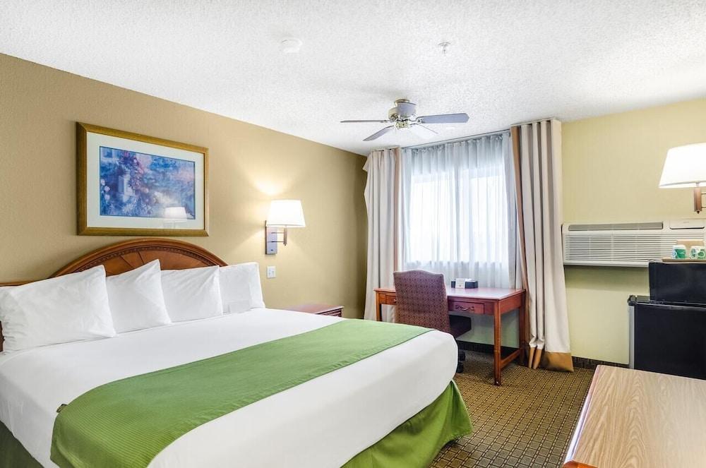 Cheyenne Guest Inn photo 13