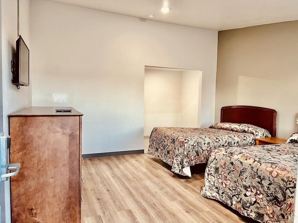 The Express Inn photo 6