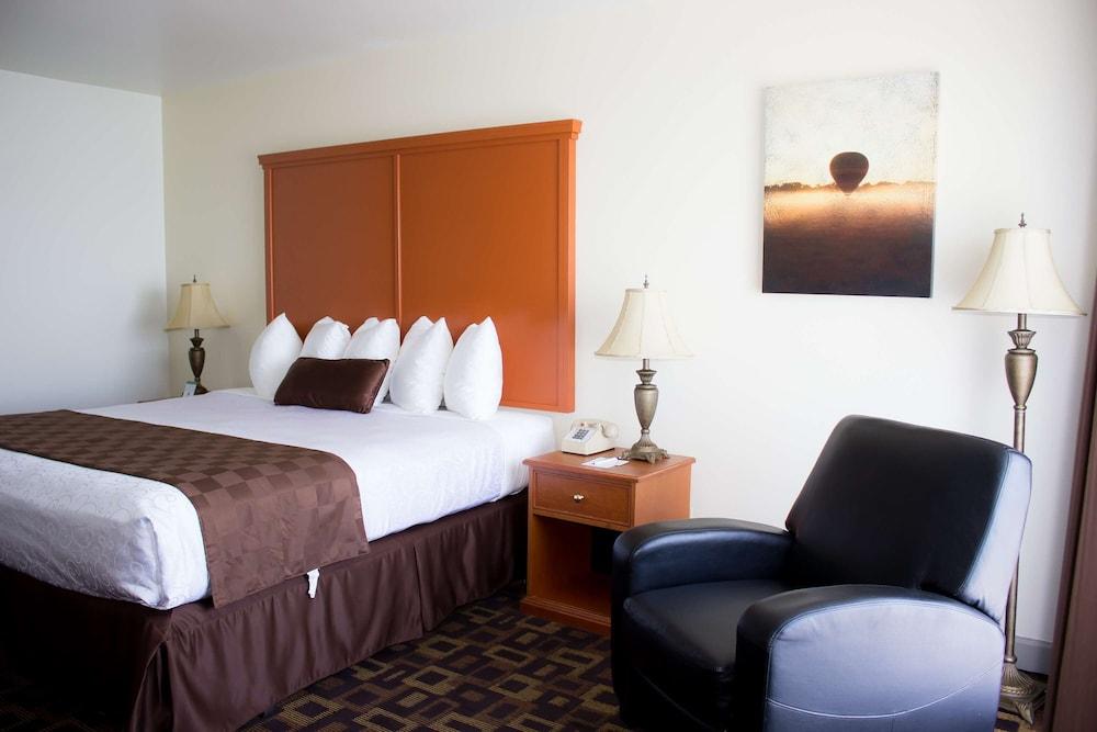 Best Western Plus Lake Front Hotel photo 8