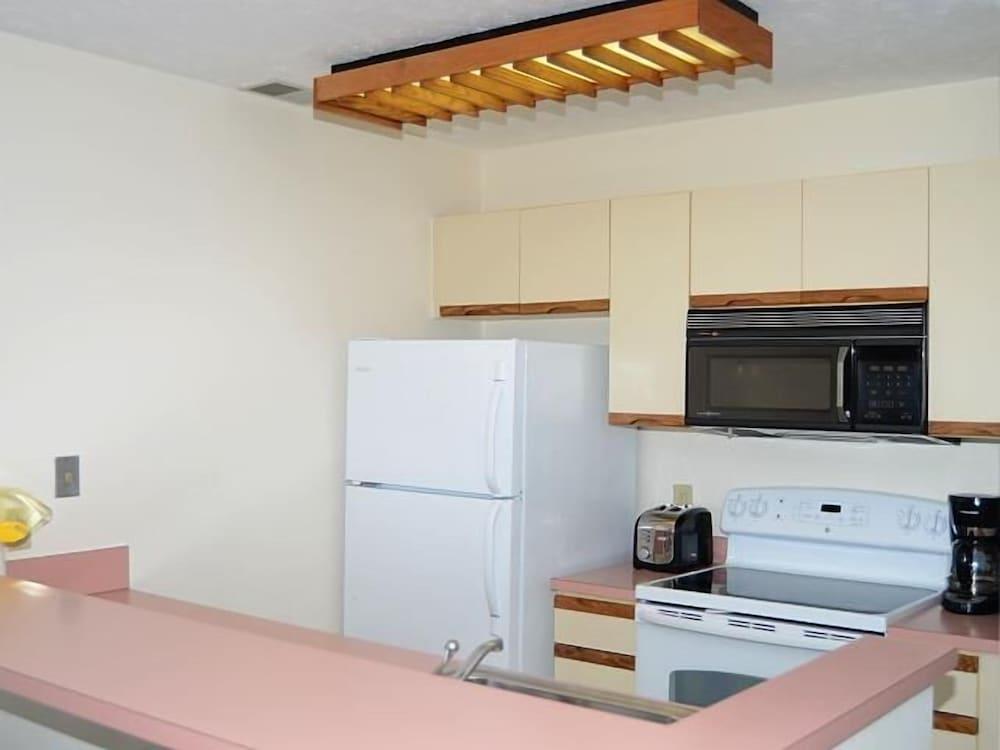 Beach Condominium Hotel photo 37