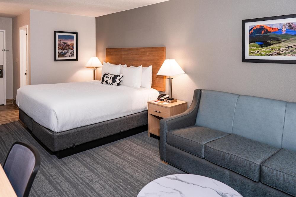 Best Western Plus Denver West/Golden photo 6