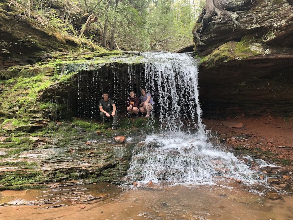 The Washburn Inn - On the Lake photo 35