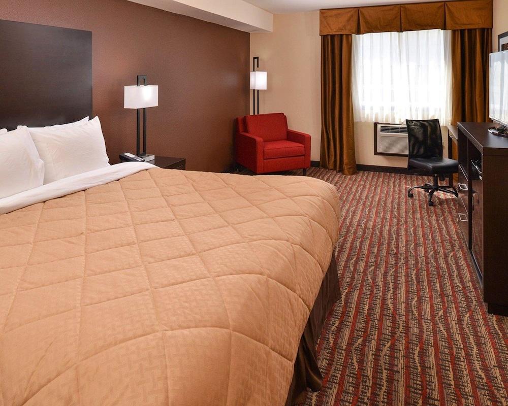 Quality Inn & Suites Tacoma - Seattle photo 7