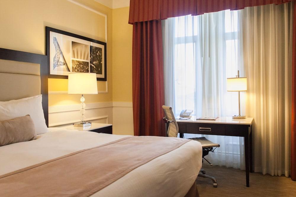 The Pickwick Hotel photo 39