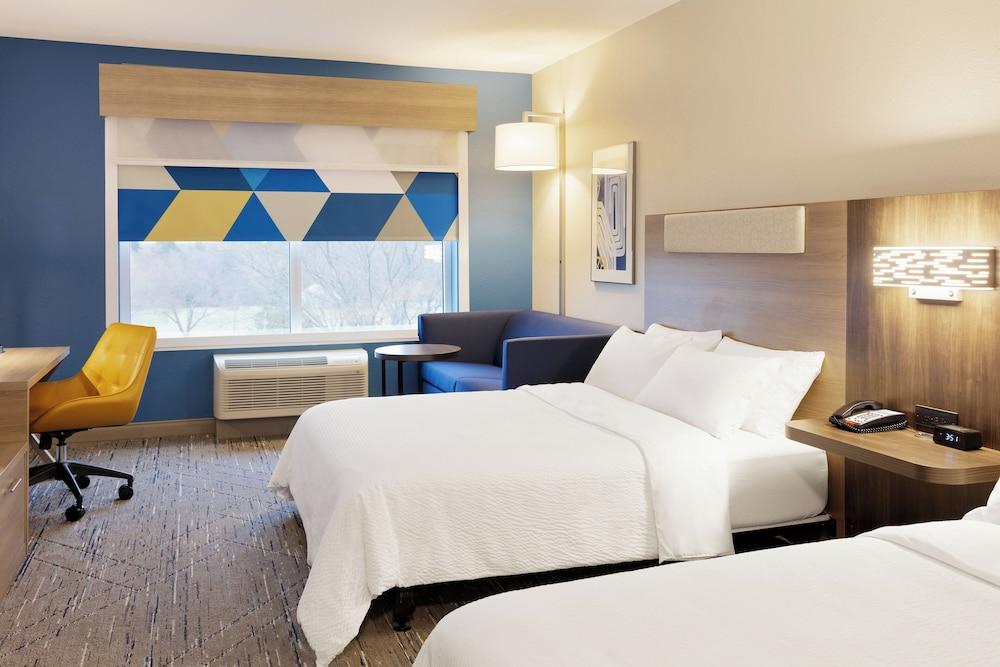 Holiday Inn Express & Suites Linden – Newark South by IHG photo 5