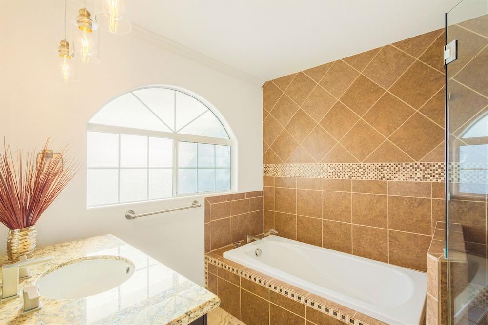 Villa Inn-Adult Only- Temecula Wine Country photo 43