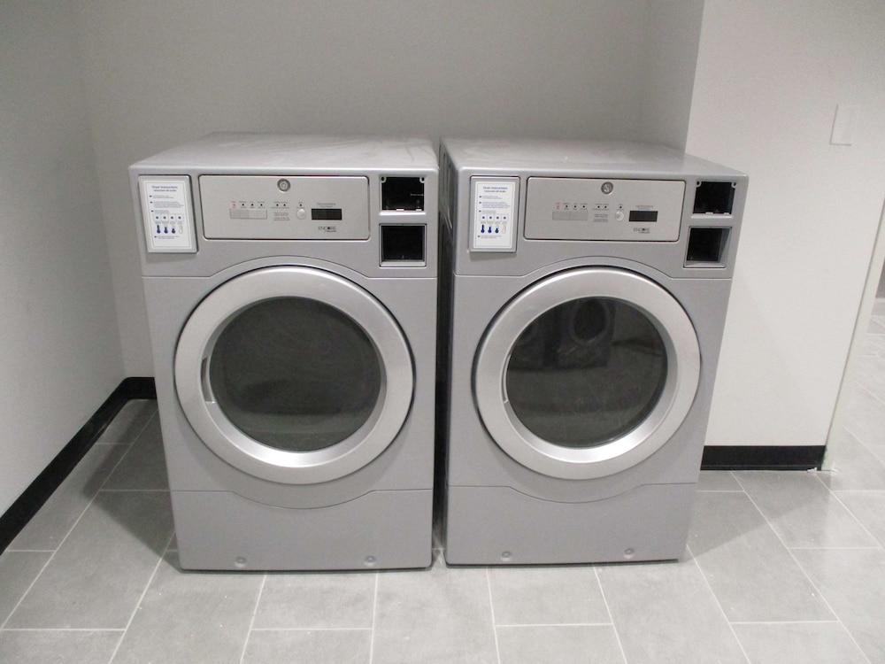 Best Western Plus Executive Residency Marion photo 24