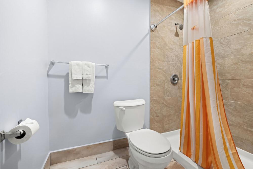 Village Haven Inn & Extended Stay photo 17