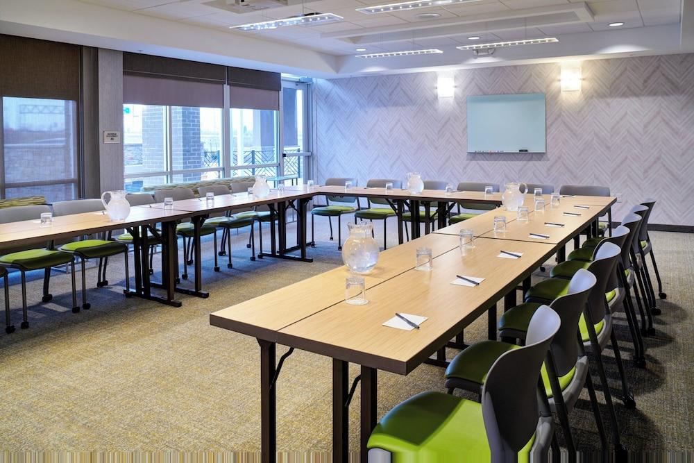 SpringHill Suites by Marriott Wixom Novi photo 16