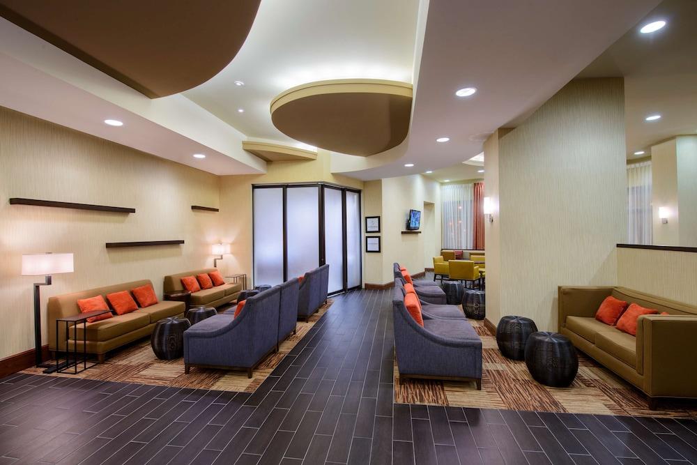 Hampton Inn Washington-Downtown-Convention Center photo 3