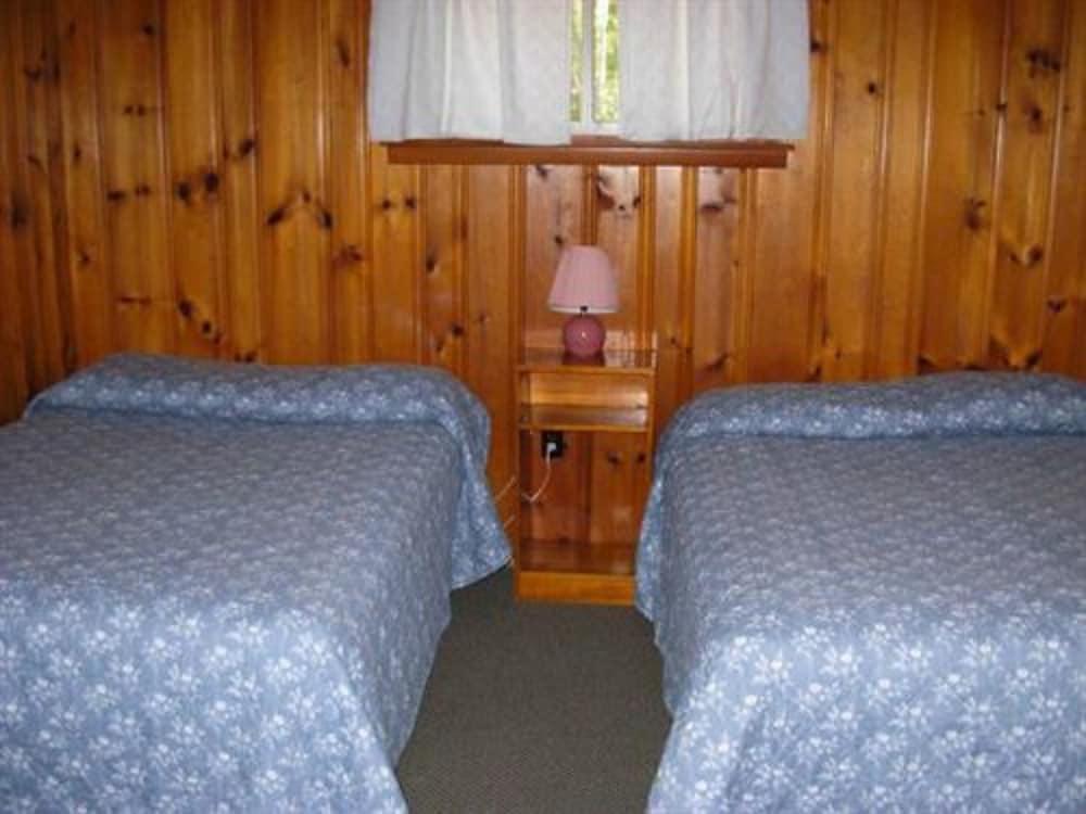 Lake George Diamond Cove photo 53