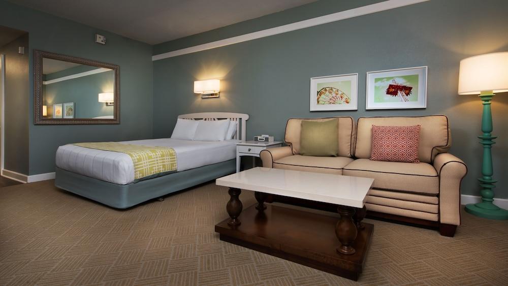 Disney's BoardWalk Villas photo 5