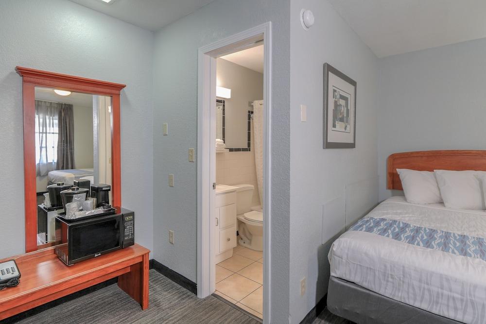 Belle Aire Motel photo 12