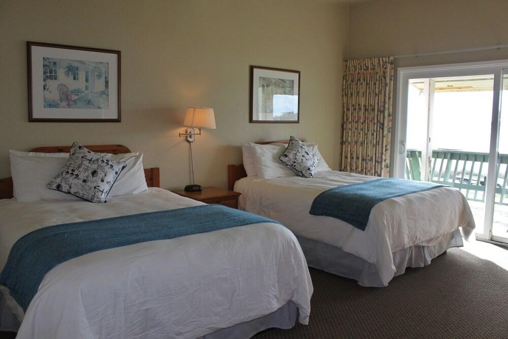 Lopez Islander Resort photo 8