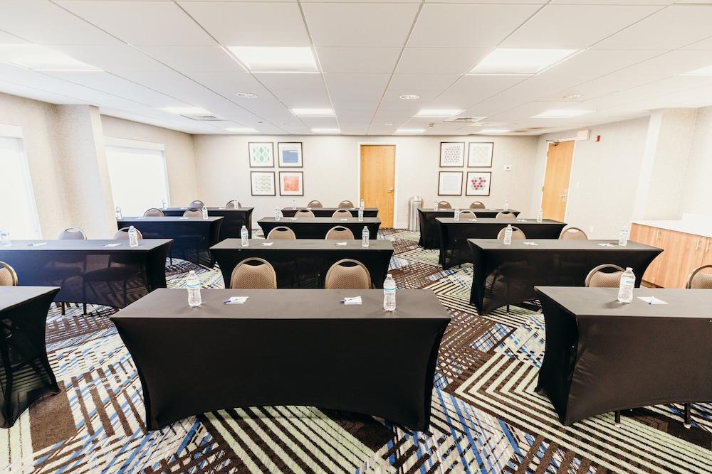 Holiday Inn Express Atlanta NE I-85 Clairmont by IHG photo 29