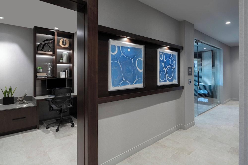 TownePlace Suites by Marriott Boston Medford photo 23