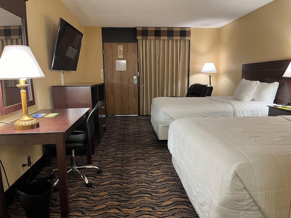 MCM Grande Hotel FunDome Odessa photo 12