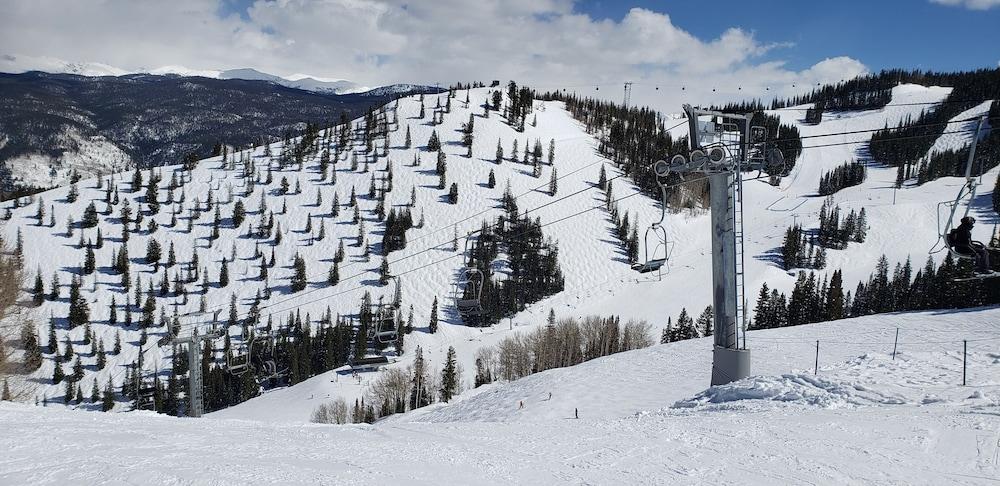 The Aspen Mountain Residences photo 47