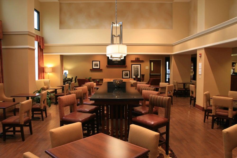 Hampton Inn & Suites Springfield-Southwest photo 28