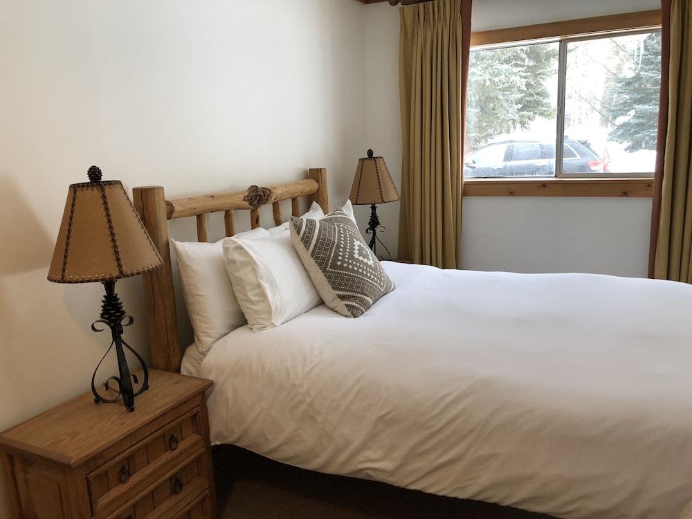 Redstone Cliffs Lodge photo 17