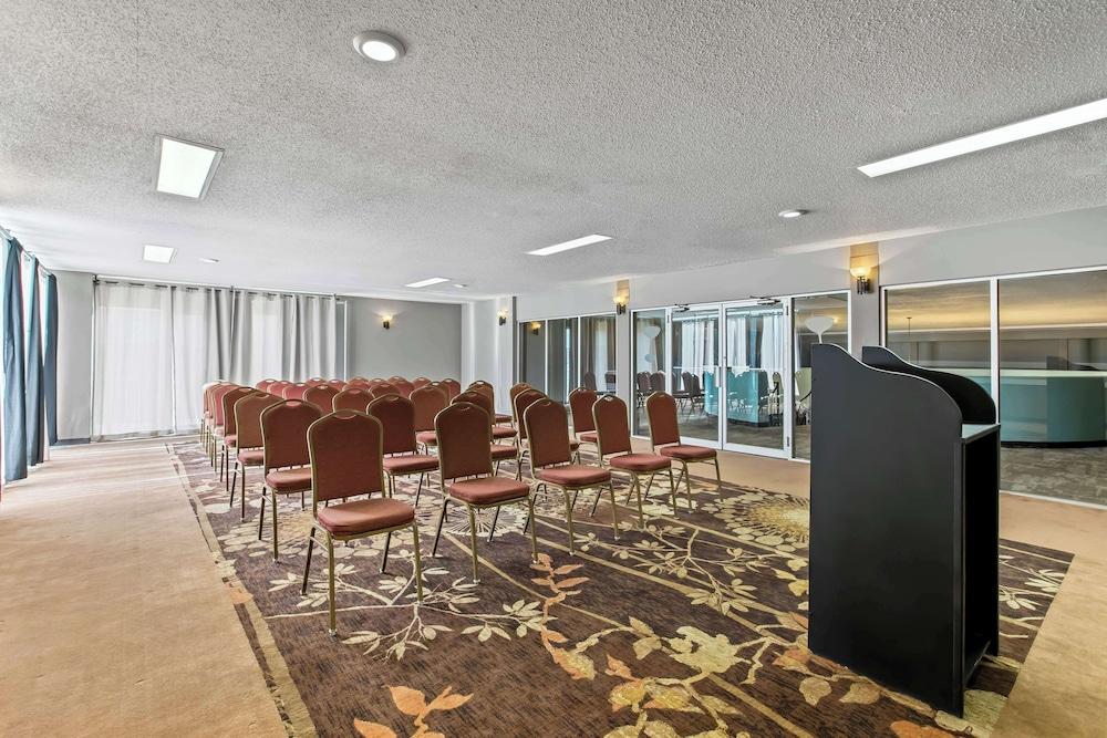 Best Western Downtown Casper Hotel photo 66