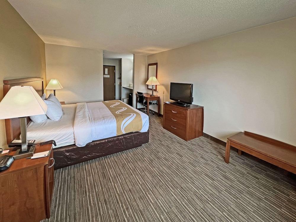 Quality Inn Mitchell I-90 photo 20
