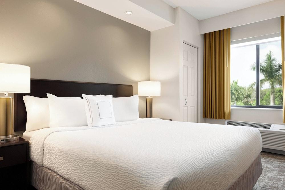 Springhill Suites by Marriott West Palm Beach photo 2