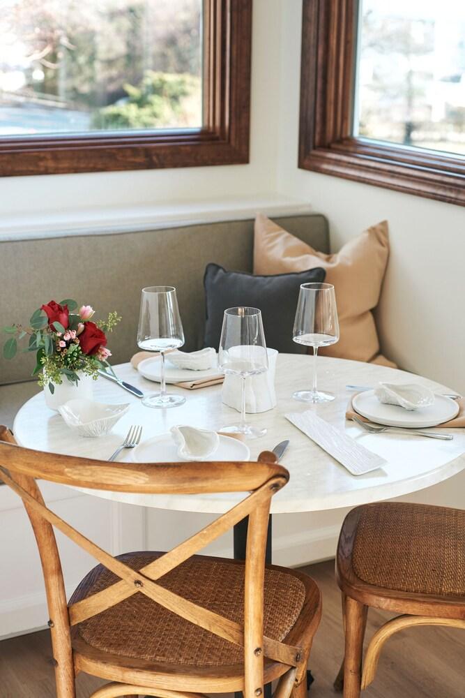 The Hampton Maid photo 41