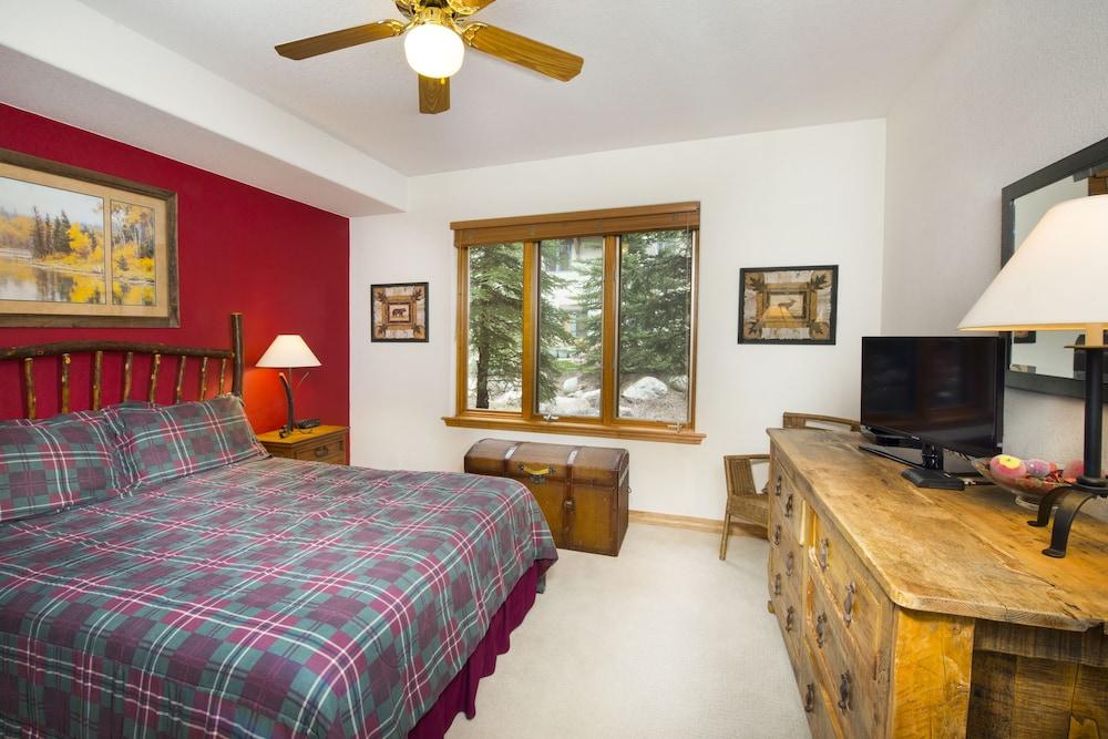 Arrowhead Village, A Vail Resorts Property photo 49