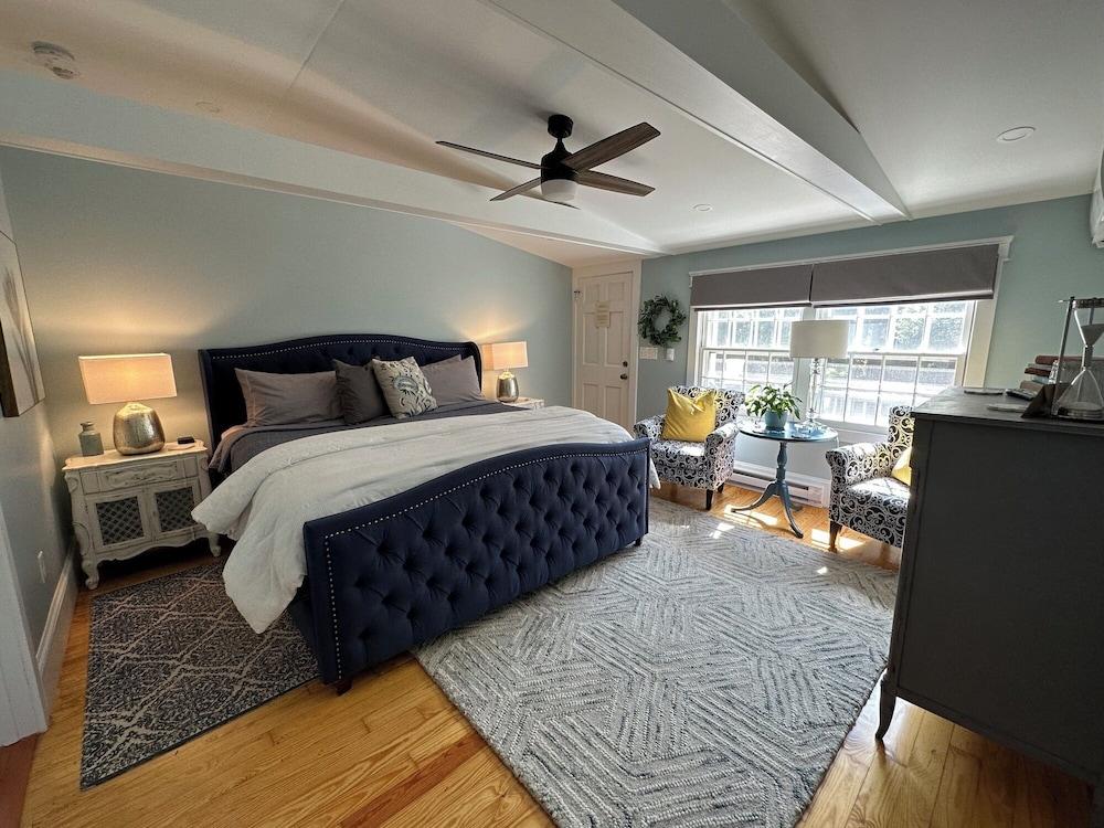 Inn at Perkins Cove photo 28