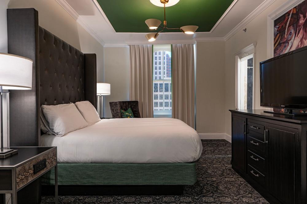 Le Pavillon, New Orleans, a Tribute Portfolio Hotel by Marriott photo 59