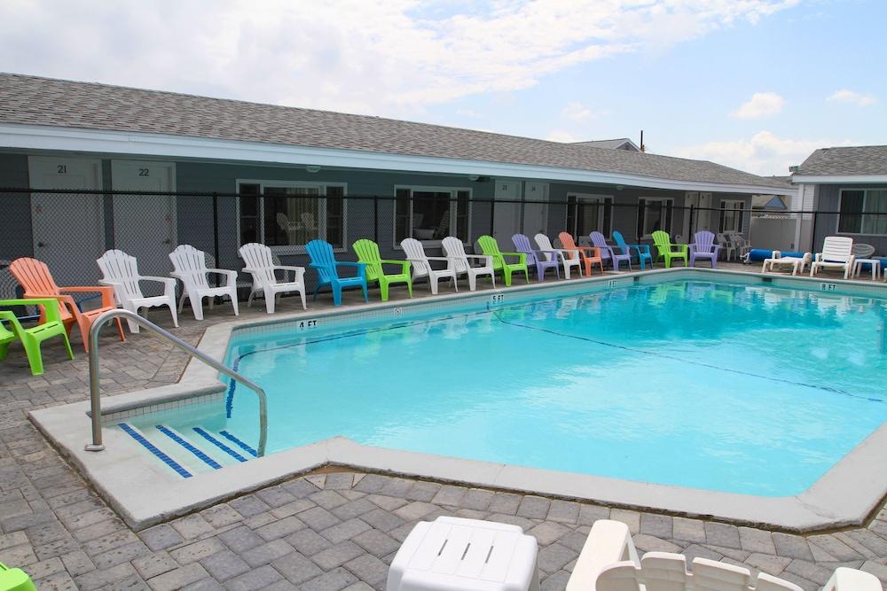 Marguerite Motel photo 51