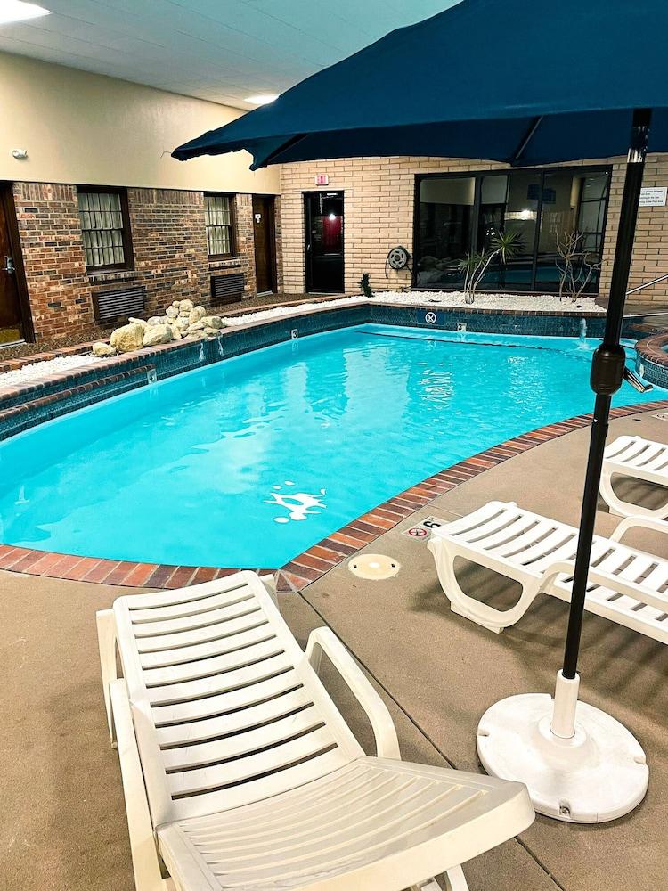 Eleven Boutique Hotel photo 31